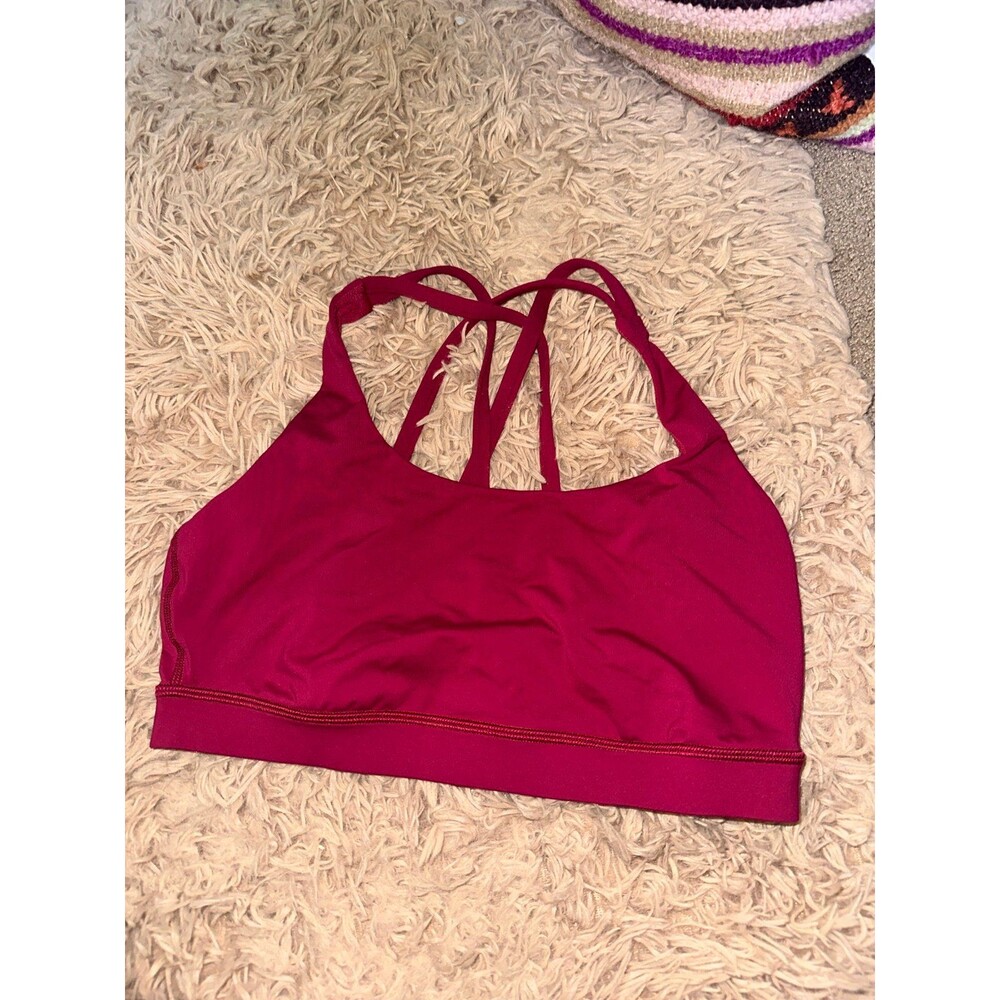 Lululemon sports bra